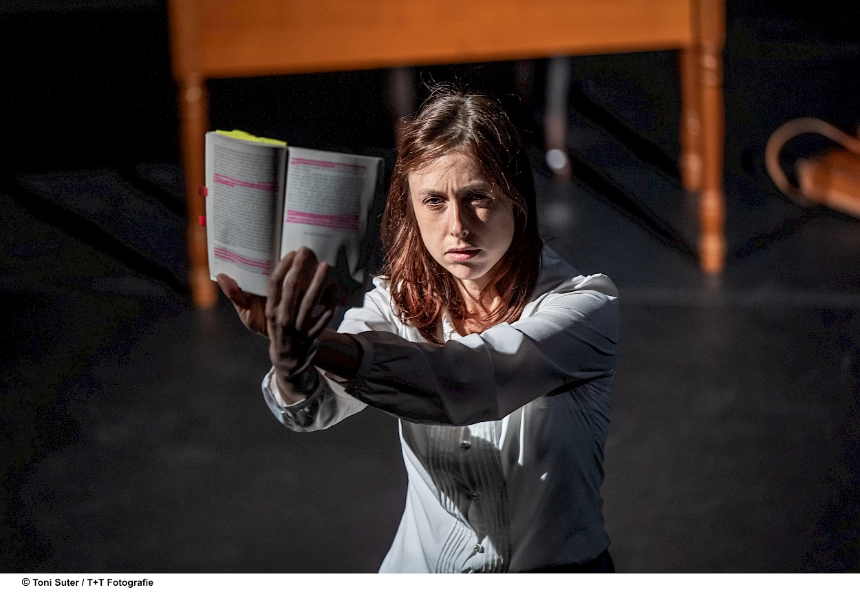 Mit: Marie Gesien